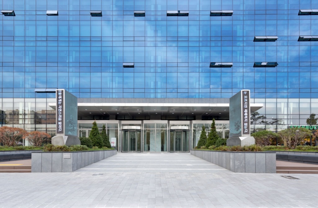 Mobility For a Global Energy - FloydsLLC